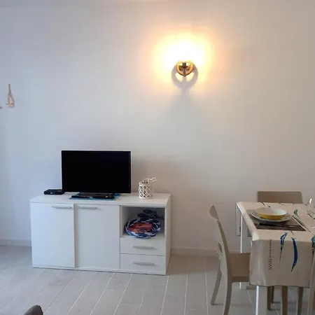 Affittimoderni Gabbiano - Cste03 Apartment *