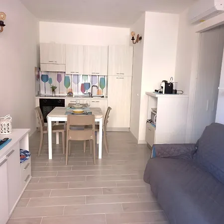 Affittimoderni Gabbiano - Cste03 Apartment *